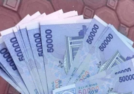 Soxta pulni aslidan qanday ajratishni bilasizmi? фото