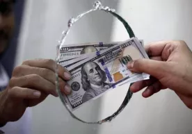 Dollar nima sababdan jahon bozorlarida pozitsiyasini boy beradi? фото
