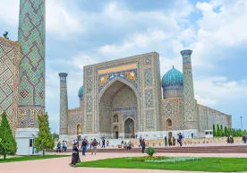 The number of tourists who came to Uzbekistan in 2024 was announced фото