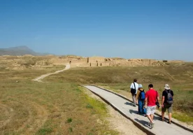 Ashxobodda shorti kiyish taqiqlangani xabar berildi фото