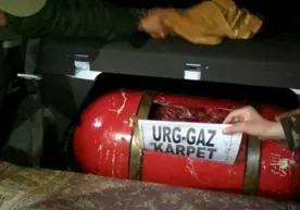 Samarqandda gaz balloni ichiga ayollar ro‘mollarini yashirib olib kirish holati aniqlandi фото