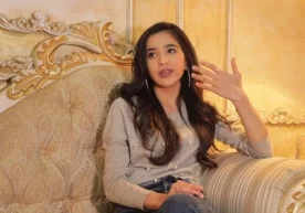 “Million”chi aktrisa intervyu jarayonidan jahl qilib ketib qoldi (video) фото