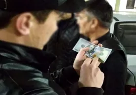 Андижонда гиёҳфуруш шерикларини «сотди» фото