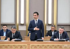 Ботир Зоҳидов камбағалликни қисқартириш ва бандлик вазири лавозимига тайинланди фото