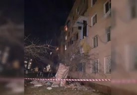 Тошкентдаги кўп қаватли уйлардан бирининг балконлари қулаб тушди (фото) фото