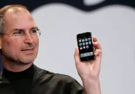 iPhone’нинг 2007 йилда ишлаб чиқарилган биринчи авлод қурилмаси 190 000 долларга сотилди фото