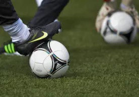 Argentinalik futbolchi asosiy tarkibga kirish uchun to‘pponchani “ishga soldi” фото