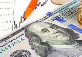 Oʻzbekistonda dollar kursi nima sababdan oʻsayotgani maʼlum qilindi фото
