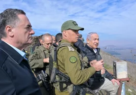 Netanyaxu Suriya chegarasiga bordi фото