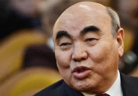 Қирғизистон Бош прокуратураси: Асқар Акаев тергов билан фаол ҳамкорлик қилмоқда фото