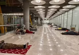 Мадрид аэропортида бошпанасизлар инқирози кескинлашмоқда фото