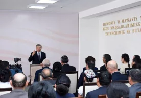 Prezident: “Toshkentda to‘rtta qizi bor odam o‘zini osishi kerak!” фото