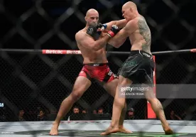 Ўзбекистонлик MMA жангчиси Богдан Гусков UFC’даги дебютида мағлубиятга учради фото