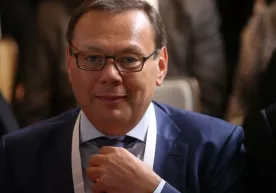 Британияда россиялик олигарх Михаил Фридман ҳибсга олинди фото
