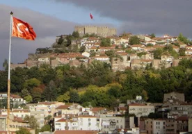 Turkiyada 70 dan ortiq harbiylar umrbod qamoq jazosiga hukm qilindi фото