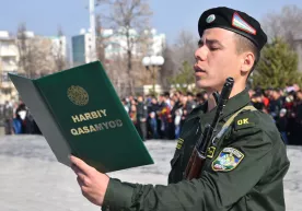 Объявлен очередной призыв на военную службу граждан Узбекистана фото