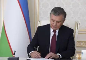 Президент Давлат бюджети тўғрисидаги қонунни имзолади фото