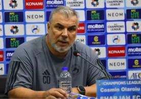 Cosmin Olariu, BAE Milli Takımını kurtaracak uzman mı? фото