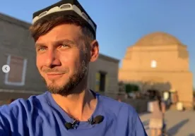 «Муз ТВ» бошловчиси Андрей Разиграев «Отпуск без путёвки»ни олиш учун Ўзбекистонга келди фото