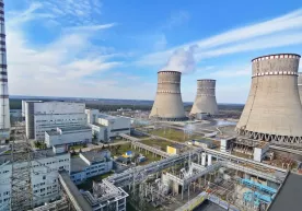Tramp Ukrainadagi atom elektr stansiyalarini AQSH nazoratiga olishni taklif qildi фото