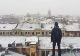 Москвада 14 яшар ўзбекистонлик ўсмир ўз жонига қасд қилди фото