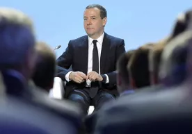 Rossiya Dumasi deputati: «Xalqda pul yo‘q, Medvedev esa binoyiday chidamoqda» (video) фото