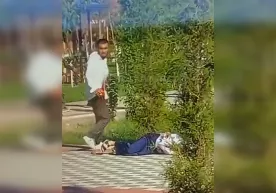 Қарши давлат университетида талаба қиз пичоқланди фото
