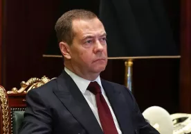 Медведев мигрантлар диаспоралари Россияга хавф туғдириши мумкинлигини айтди фото