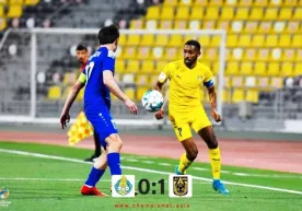 OCHL. 120-daqiqada urilgan gol AGMKni guruh bosqichiga olib chiqdi! фото