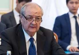 Абдулазиз Комилов Италияда мудофаа вазири ва бошқа расмий шахслар билан учрашди фото