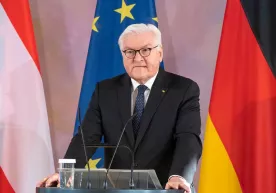 Germaniya prezidenti afrikaliklardan kechirim so‘radi фото