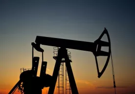 Саудия Арабистони, Қувайт ва БАА нефть қазиб олишни янада камайтирадиган бўлди фото