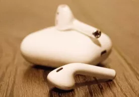 AirPods қулоқчинлари жосуслик қурилмасига айлантирилди фото