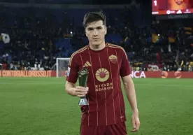 Eldor Shomurodov geleceğe bakıyor: "Derbi mi? Taraftarları eğlendirmeye devam edeceğiz!" фото