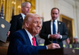 Трамп “хоин” деб атаган собиқ расмийларга нисбатан тергов бошланди фото
