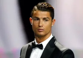 Ajabo!!! Amerikalik ayol futbolchi Ronalduni bir kunga 32 ming yevro evaziga sotib oldi… фото