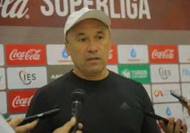 Рўзиқул Бердиев: "Қолган жамоалар билан солиштирганда биз нисбатан маънолироқ ўйин намойиш этяпмиз" фото