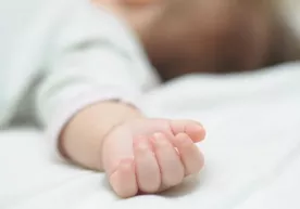 6 kunlik chaqalog‘ini 3 ming dollarga pullayotgan ona qo‘lga olindi фото
