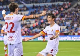 “Roma” yulduzlari orasidan “qora mushuk o‘tdi” фото