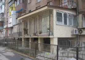 1 sentyabrdan ko‘p kvartirali uylarda o‘zboshimchalik bilan qurilgan konstruksiyalar tekshiriladi фото