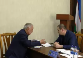 Бюро директори Жиззах вилоятида сайёр қабул ўтказди (фото) фото