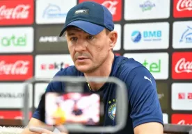 Максим Шацких: "Жамоалар азалдан принципиал рақиб бўлишган" фото