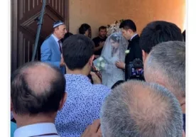 Sherali Jo‘rayev to‘ng‘ich qizi Shukronani uzatdi фото
