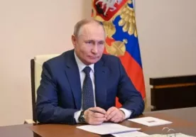 Biz Rossiya bo‘lib qolish uchun kurashmoqdamiz - Putin фото