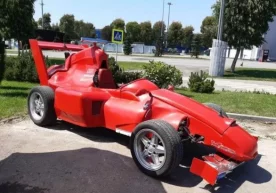 Краснодарда «Запорожец» асосида яратилган «Formula-1» болиди сотувга қўйилди фото