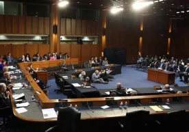 AQSH Senati Ukraina va Isroilga yordam loyihasini blokladi фото