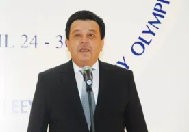 Баҳодир Ходиев «Нархоз» ректорлигидан бўшатилди, энди университетда «тозалаш ишлари» ўтказилади(ми?) фото