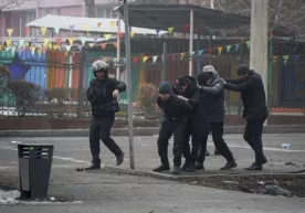 Қозоғистонда тартибсизликлар туфайли қўлга олинганлар 6 мингга яқинлашди фото
