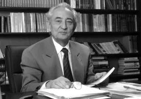 Ўзбекистон халқ шоири Жамол Камол вафот этди фото