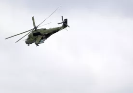 Armaniston-Ozarboyjon chegarasida Rossiyaning Mi-24 vertolyoti urib tushirildi фото